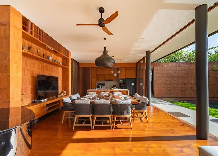 Luxury Rosa Village